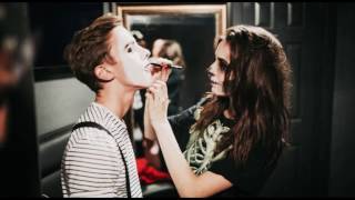 Dodie &amp; Jon // Paint Me In Trust