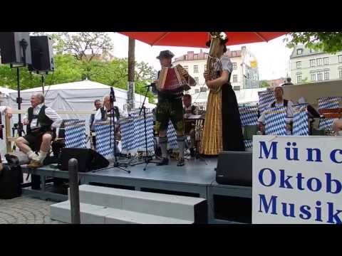 German Whip Song - Munich 23 June 2013