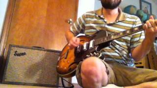 Video thumbnail for 1965 Supro Tremo-Verb Amp & 1962 Silvertone 1429L Guitar by The Guitologist