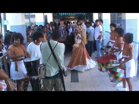 NEGRAS PERFUMADAS INTERPRETA CORPO EXCITADO