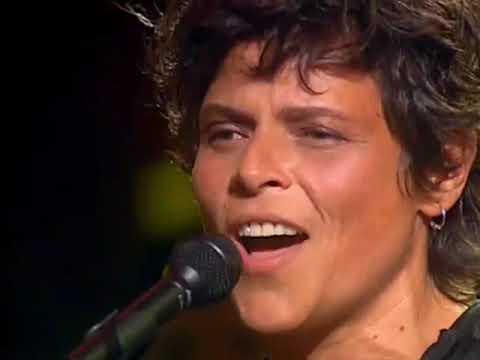 Sgt. Peppers Lonely Hearts Club Band - Cássia Eller