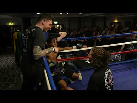 University Fight Night IV (Undercard): Terah Thomas vs Gareth Roberts