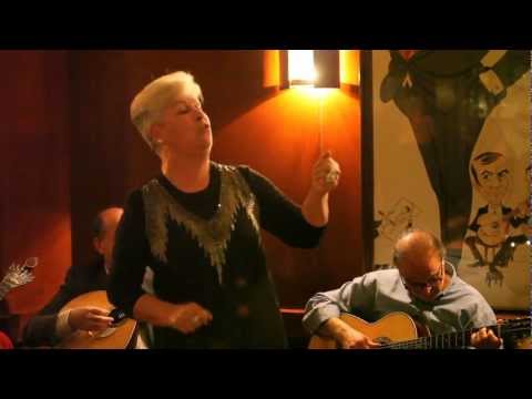 Alice Pimenta, "Fado Túlio" - "O fado mora em Paris"