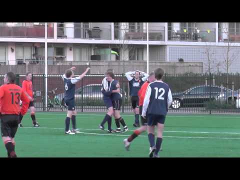 Opjestropdas.nl 6 dec 2014 DHSC 8 - VV De Meern 8 com 5-1 Doelpunt DHSC (3-0)