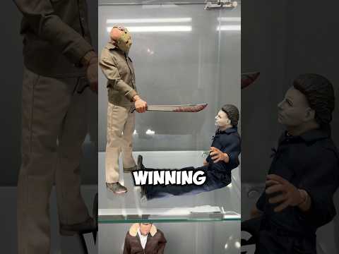 MICHAEL MYERS VS JASON VOORHEES #hottoys #michaelmyers #jasonvorhees #halloween #actionfigures #fyp