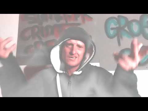 Grochu (003) X Suma (PK) X Hazar (MB Klika) - Dziwi Mnie Ten Świat (Muz.JS Familia) STREET-VIEWE