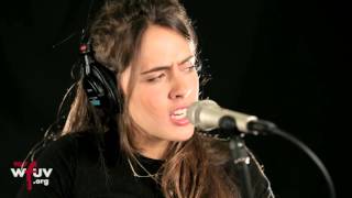 Hinds - &quot;Garden&quot; (Live at WFUV)