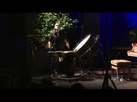 I. Xenakis: Rebonds B