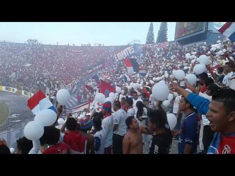 "La Gloriosa Barra Ultra Fiel" Barra: La Ultra Fiel • Club: Club Deportivo Olimpia