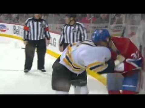Travis Moen Vs Shawn Thornton - 29/10/2011