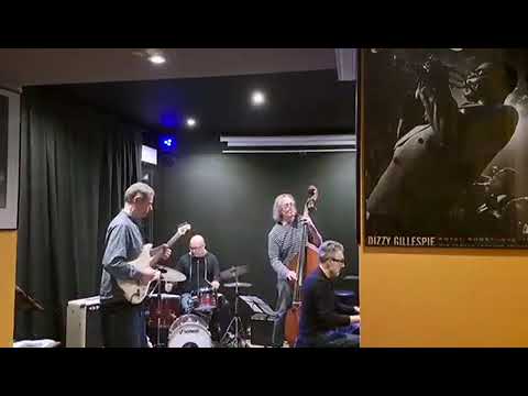 Mister Day Part 1, Misja Fitzgerald MIchel Solo