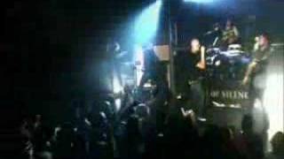 Red Wasting Time Live