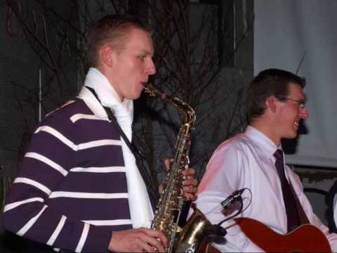 Opwekking 670 Op Hem rust mijn geloof. Nelleke Eva Nanda Jan Johan