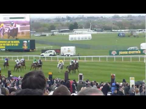 The Grand National 2012 - Final Stretch