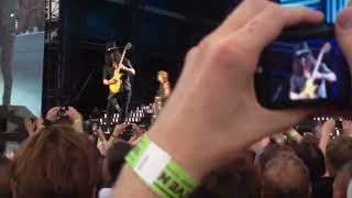 Download lagu Guns N' Roses - Live In Hannover, Germany 22/06/2017 - Full Concert [Thunderstorm Performance] mp3