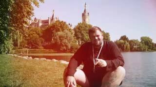 Feine Sahne Fischfilet - Noch nicht komplett im Arsch