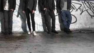 Simple Plan- One By One -With Lyrics