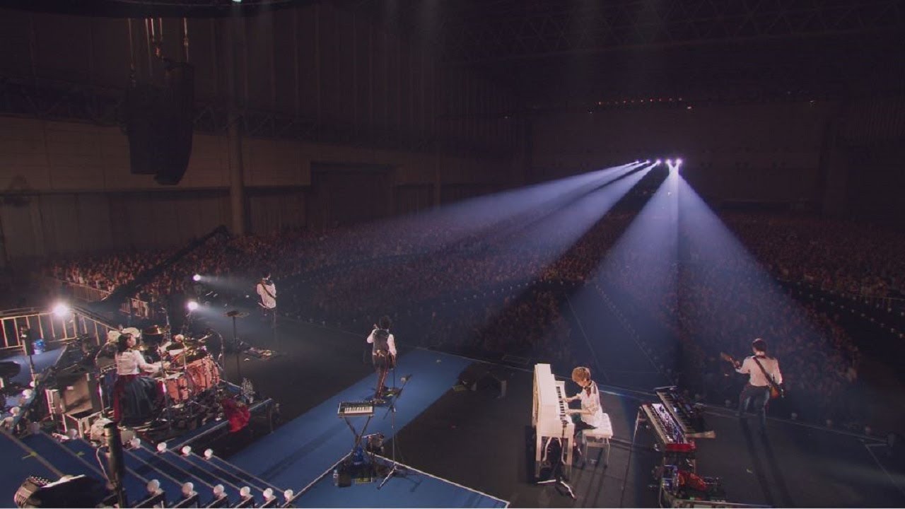 ライブ動画サムネイル