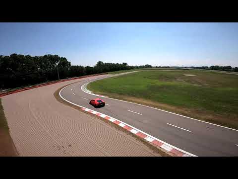 Circuito di Vairano - FPV Drone vs LAMBORGHINI