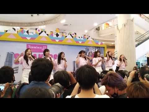 Marry Go Sound Trainee : Daisy Daisy @ Sneakers Showcase - Terminal 21【4K】