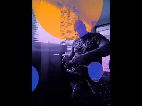 LIVE CEELOW - HOMENAGEM AO NOSSO QUERIDO PRODUTOR E DJ BLACKMAIL - 30.04.20 - MINIMAL PROG