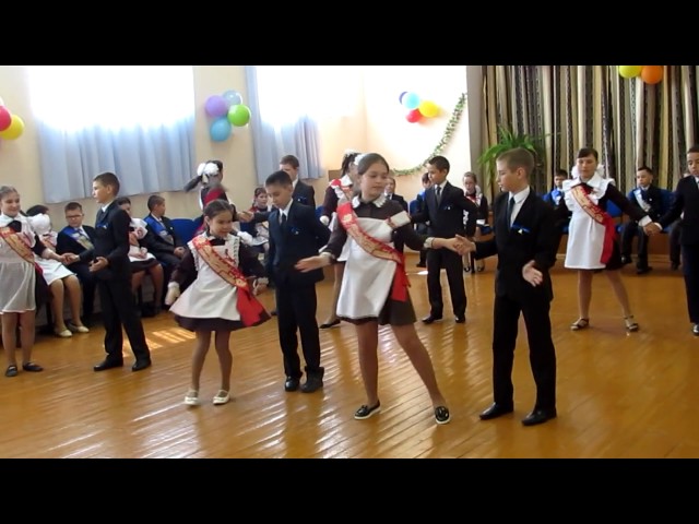 Олы Әтнә мәктәбенең 4 сыйныф укучылары башкаруында вальс (видео0