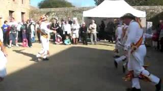 Helier Morris Men dancing Country Gardens, Fieldtown