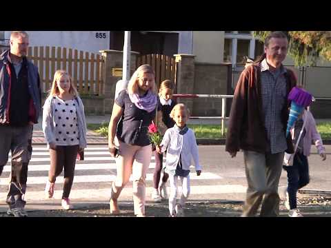 Kralupy TV: První zvonění 2017 (4. 9. 2017)