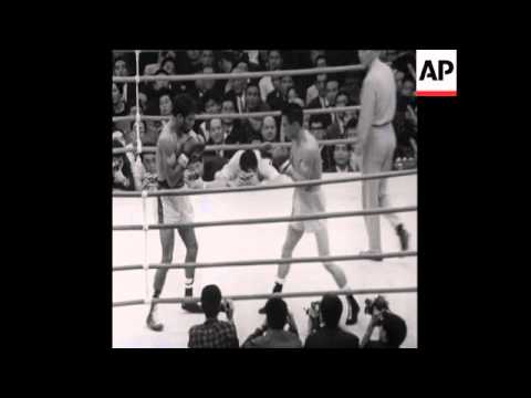 SYND 4 7 68 JAPANESE FIGHTER CHALLENGES BANTAMWIEGHT WORLD TITLE-HOLDER