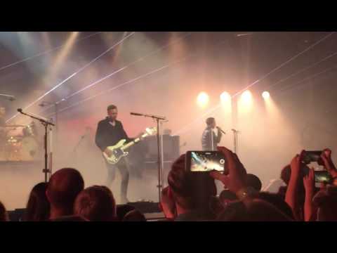 Love Runs Out (Live at Apple Music Festival, 21/9/16) - OneRepublic