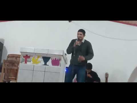 Walter quiroga predicando en la i, c, Pastor Emilio ruiz  barrio 108 juan jose castelli chaco
