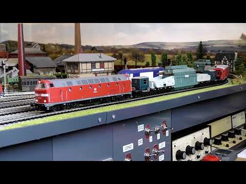 Liliput L240121 Wagonset  with Piko Digital ESU Sound BR 219 U-Boot Locomotive