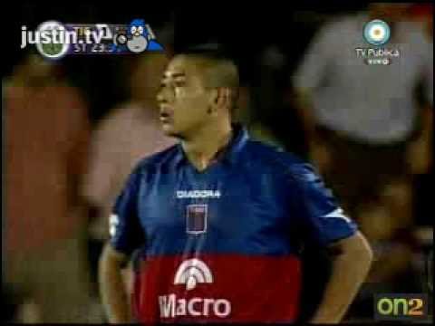 23' ST - Gol de Carlos Luna - Tigre 1 vs Newell's 2