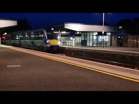 NIR Class 4000 (4002) @ Ballymena Station (Delayed) 4/8/2018