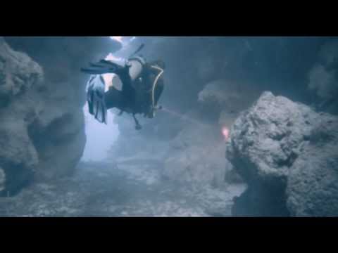 Bloody Bay Wall swim-through