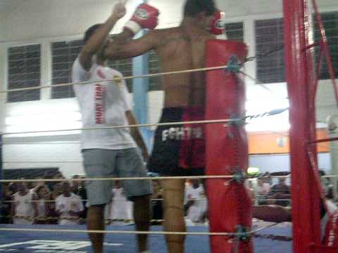 RAKCHAL  100% MUAY THAI