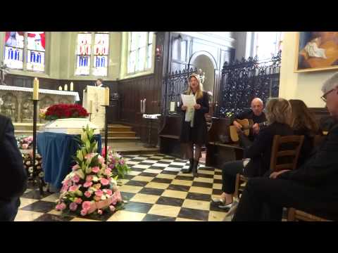 Dora Bailey chante Amazing Grace aux obsèques de Michèle VILLAEYS JULIA