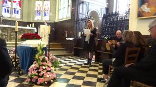 Dora Bailey chante Amazing Grace aux obsèques de Michèle VILLAEYS JULIA