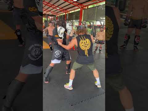 Rafael Fiziev teaches combination counter in the Kickboxing class
