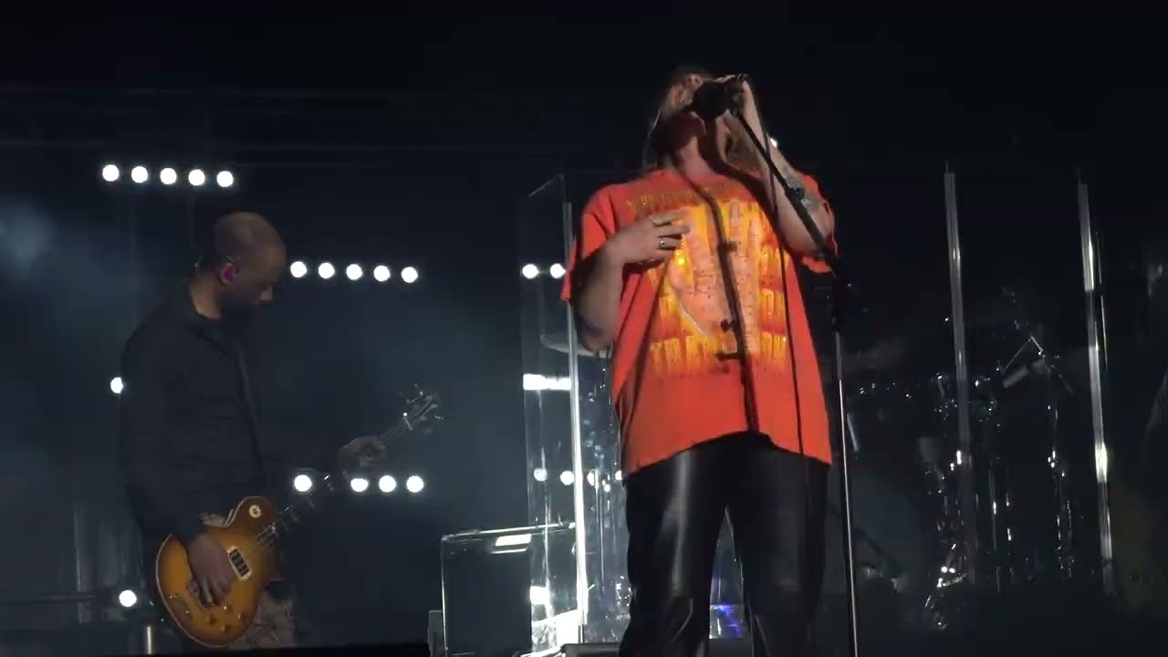 Alanis Morissette - Uninvited - Live Miami Beach, FL, 03/12/2022 1080p HD HQ