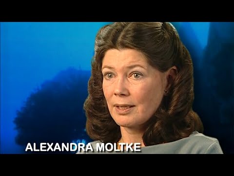Alexandra Moltke Interview 2 - Dark Shadows (1966)
