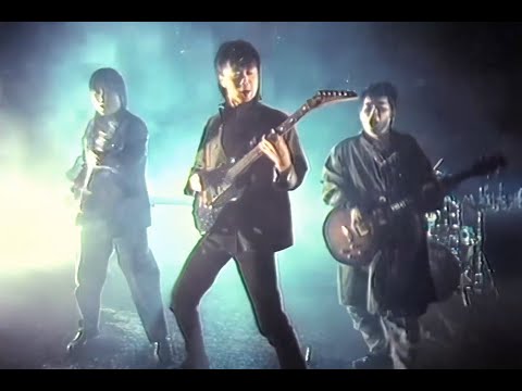 崔健《快让我在这雪地上撒点野》MV (超清HD无损)