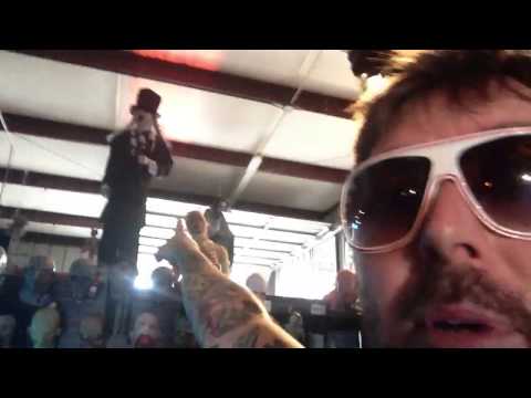 TheDailyWoo - 415 (8/20/13) Monster Mask Overload !