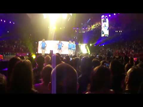 Nayer Mohombi - Starfloor Paris Bercy