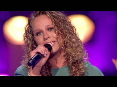 The Voice Holland 2015 2016 -  Elise de Koning Performs Hero- Best Blind Auditions