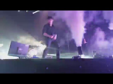 160517 (Russia) Live On Earth Moscow Awake: B.A.P - 1004 (Jongup focused)