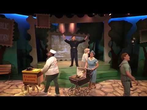 Make Way For Duckling Clip 1/4
