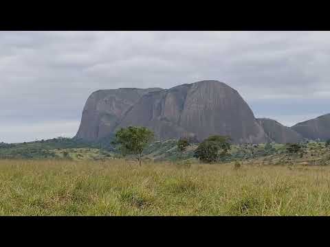Montanha das três divisas de espírito santo Minas gerais e Bahia em Lajedão
