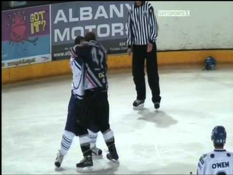 Adam Knight vs Derek Campbell EIHL fight 8-11-09