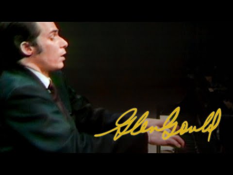 Glenn Gould - FULL SHOW On How Mozart Became A Bad Composer Or Return Of The Wizard